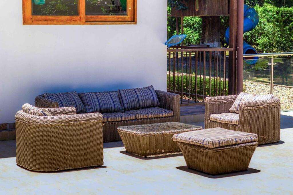 Hermosa Casaquinta Con Piscina Privada. Villa Villeta