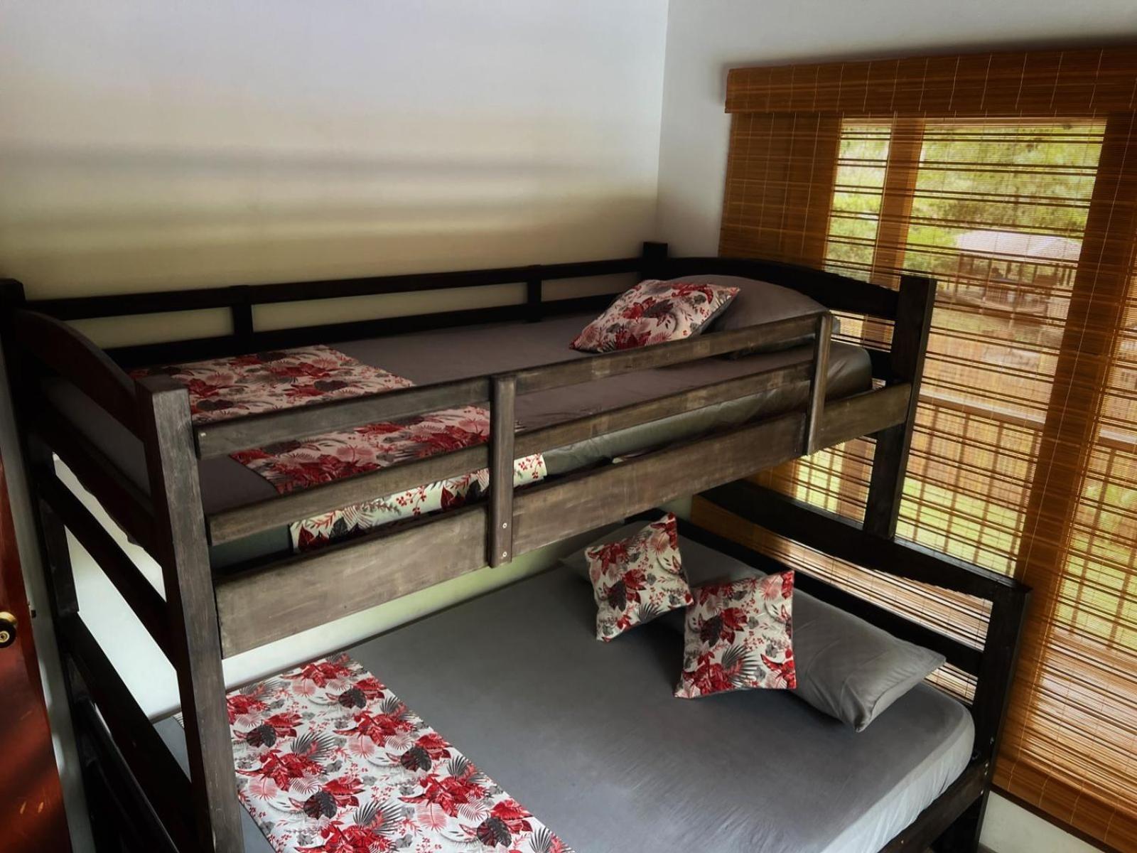 Villa Hermosa Casaquinta Con Piscina Privada. *