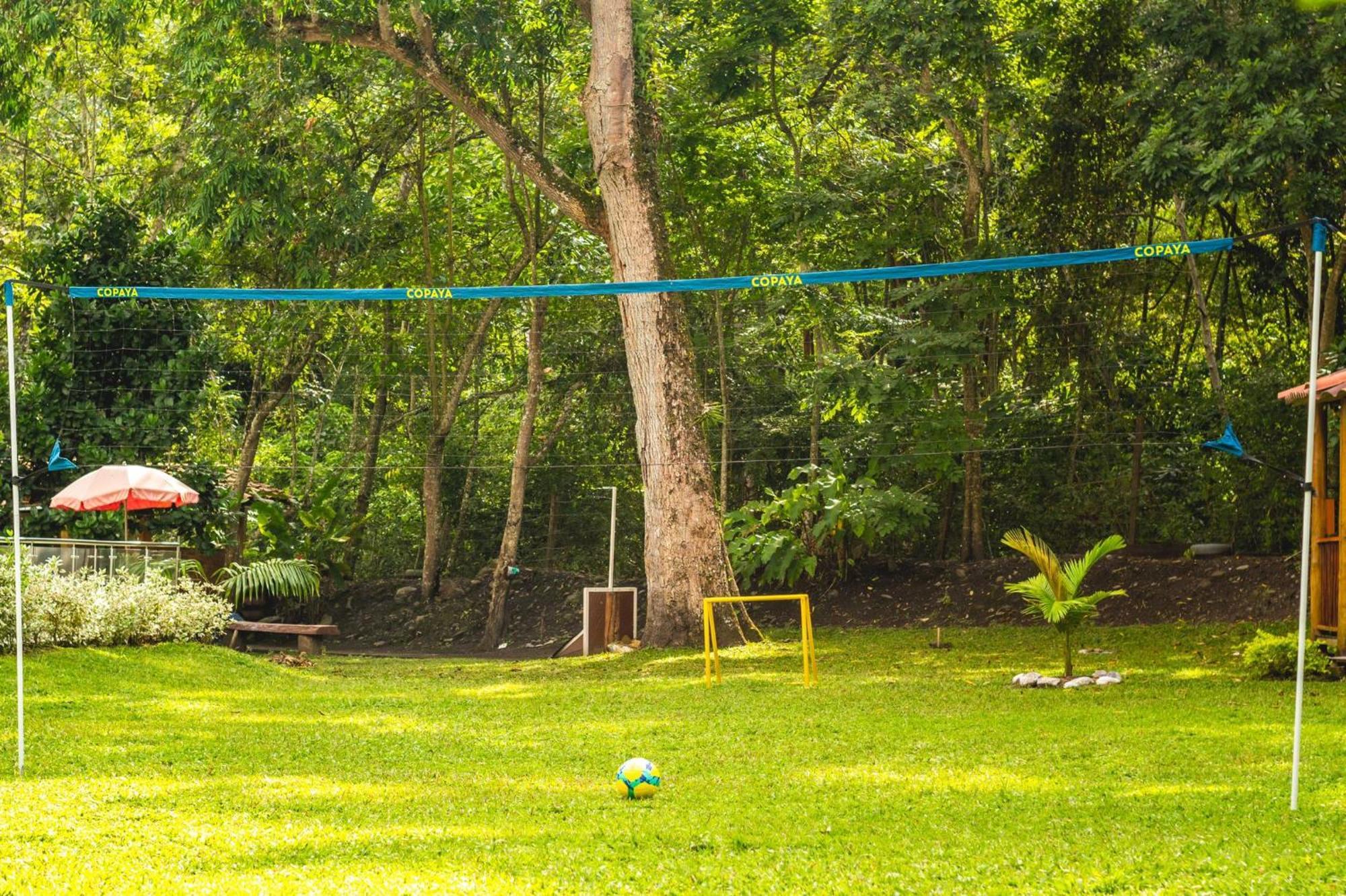 Villa Hermosa Casaquinta Con Piscina Privada. Villeta