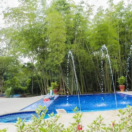 Hermosa Casaquinta Con Piscina Privada. Villeta Exterior photo