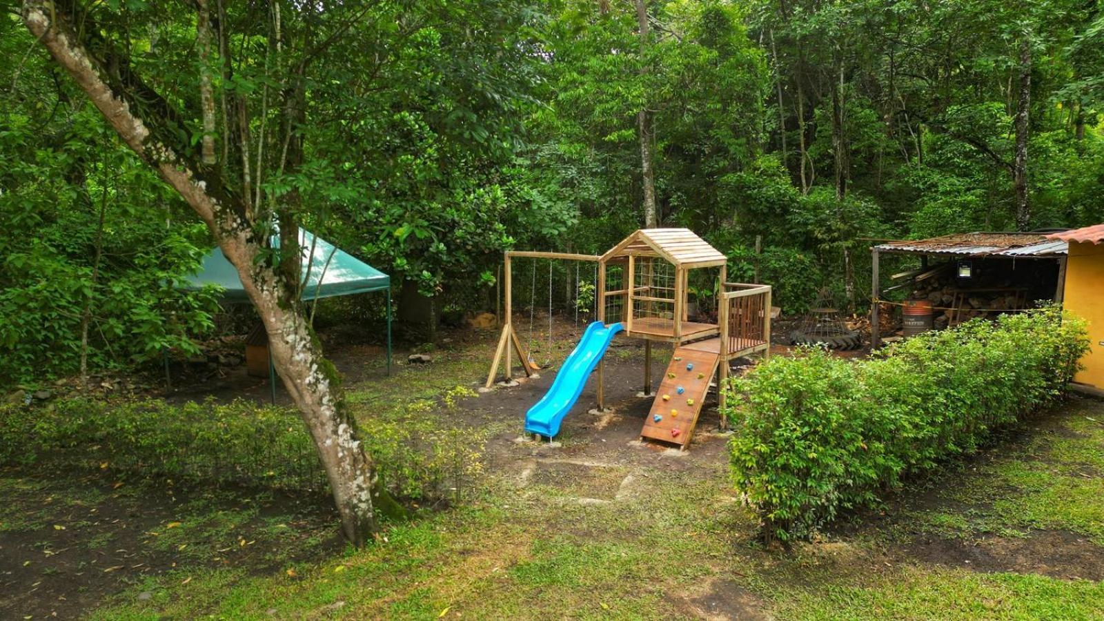 Villa Hermosa Casaquinta Con Piscina Privada. *